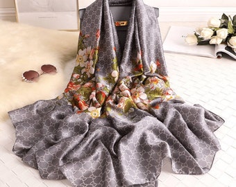 designer head scarf gucci