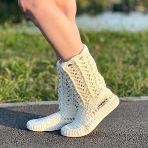 Gehaakte laarzen, handgemaakte laarzen, gehaakte dagelijkse laarzen, ugg-stijl laarzen dames, mode gehaakte laarzen, witte hoge enkellaarzen, gebreide laarzen