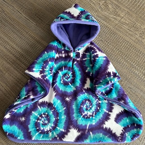 Purple Tie Dye car seat poncho, kids winter poncho coat/jacket, hooded, double layers, soft car seat blanket.
