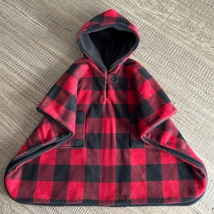 Red and black checkered, car seat poncho, kids winter poncho coat/jacket, hooded, double layers, car seat blanket.