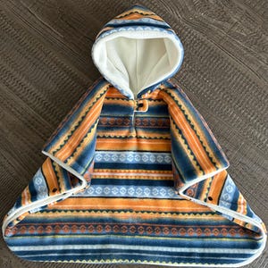 Sunset stripe print car seat poncho, kids winter poncho coat/jacket, hooded, double layers, soft car seat blanket.