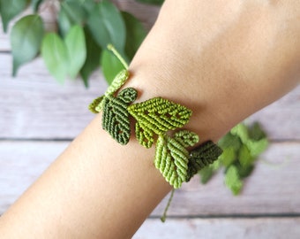 Macramé Leaf Adjustable Bracelet