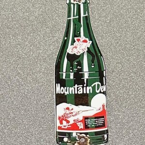 VINTAGE MOUNTAIN DEW Bottle Soda Cola Porcelain Sign Car Oil Gas Truck ...