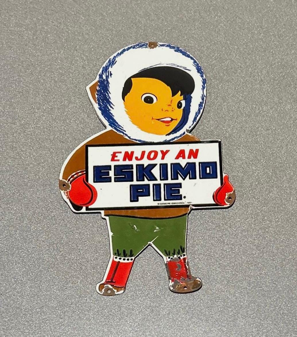 VINTAGE 1957 12” ESKIMO PIE Boy Porcelain Sign Car Oil Gas Truck Motorcycle, image size:1035x1172