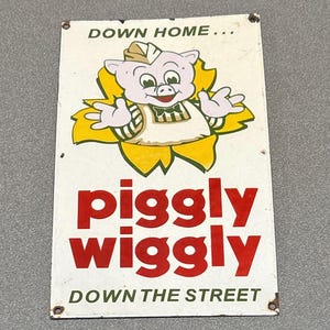 VINTAGE 12” Vrare PIGGLY WIGGLYP Pig Store Supermarket Porcelain Sign Gas Oil Car Motorcycle