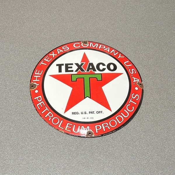 VINTAGE Rare 12” DOMED TEXACO Sign Vintage Porcelain Gas Badge