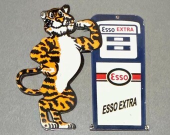 VINTAGE 12” 1962 DOMED ESSO Dog German Shepard Porcelain Sign Car