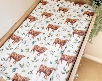 Highland Cow Changing Mat, Cow Neutral Baby Changing Pad, Toddler Nappy Change, Farm Bedroom, Scottish Nursery Decor