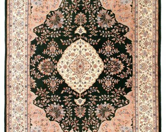 Fine Hand Knotted Tabriz Design Rug | 8' X 10'