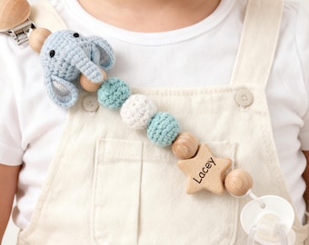 Corrente para chupeta personalizada com nome do bebê / Prendedor de chupeta de crochê personalizado com nome / Presente artesanal para chá de bebê / Prendedor de chupeta de crochê personalizado com formato de animal