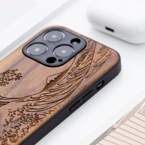 The Great Wave off Kanagawa Wood iPhone 16 Pro case, Wooden iPhone 14 Pro Max Case, Wood Case for iPhone 14 15 16 Pro Max series image 3