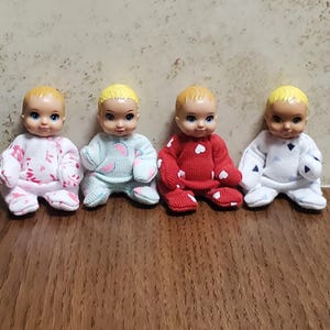 Sleeper for 3 inch doll