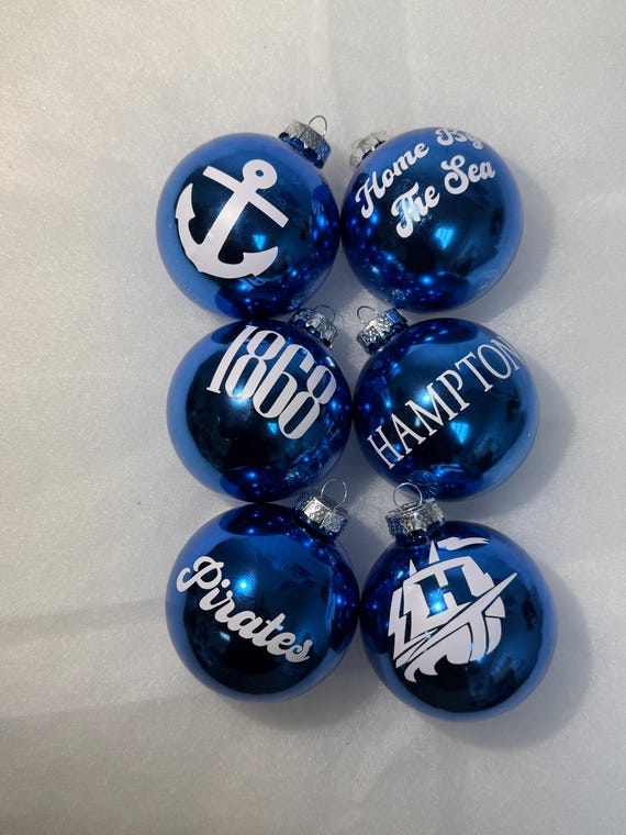 HAMPTON UNIVERSITY Glass Ornaments