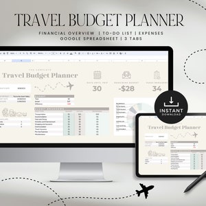 Op de afbeelding: Een digitale illustratie van een computerscherm en een tablet waarop een reisschema-budgetplanner spreadsheet wordt weergegeven. De spreadsheet heeft tabbladen voor financieel overzicht, to-do-lijst en uitgaven. De spreadsheet is getiteld "Travel Budget Planner" en heeft een afbeelding van een vliegtuig en een kalender. De tekst "Direct downloaden" wordt weergegeven op een zwarte knop met een downloadpijl.