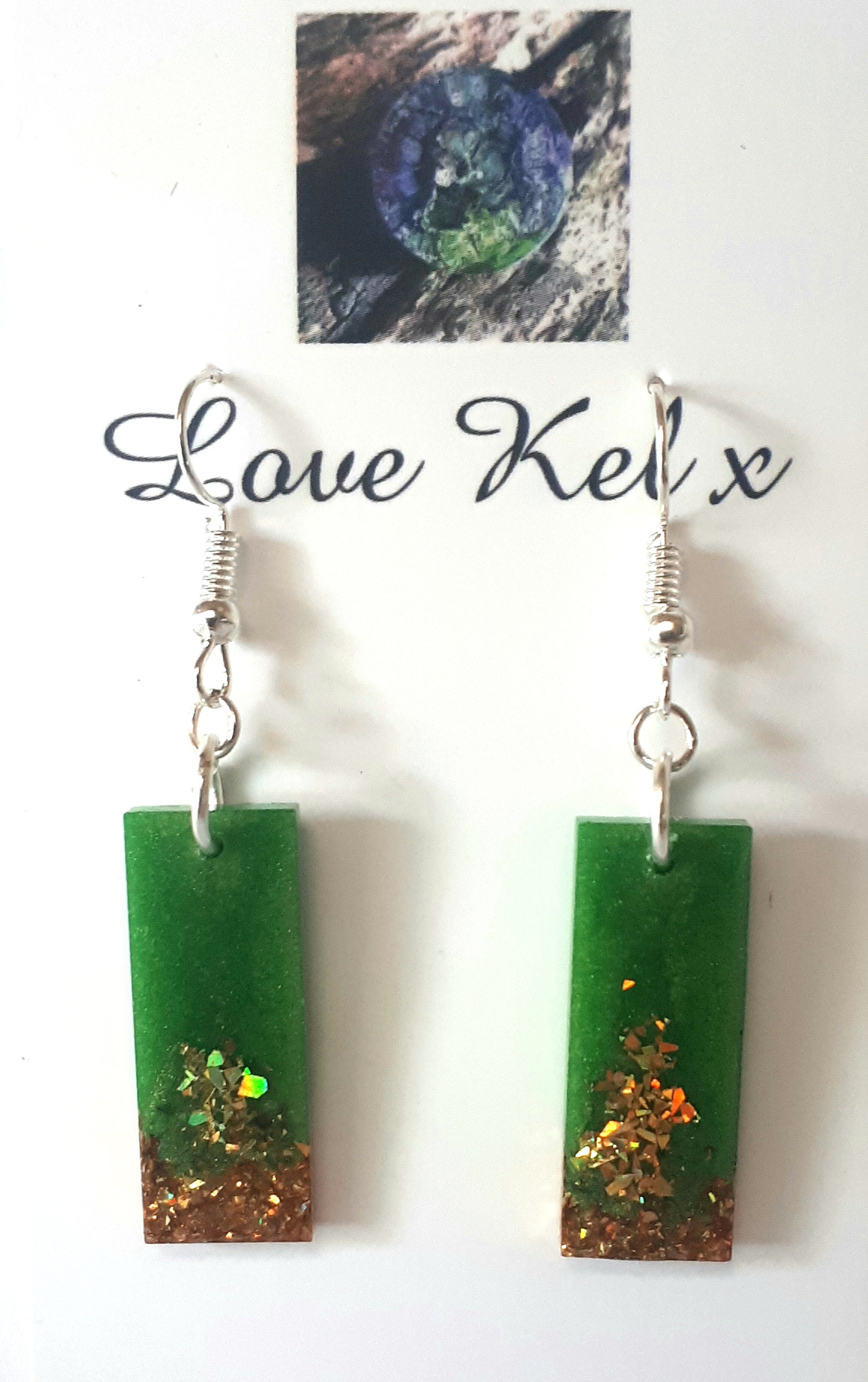 Australia Day resin earrings. Green and gold dangles. Pretty Etsy