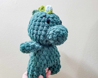 Crochet dinosaur pattern, crochet dino, amigurumi dinosaur plush, dinosaur pattern, crochet dino pattern, dino plushie, blanket yarn dino