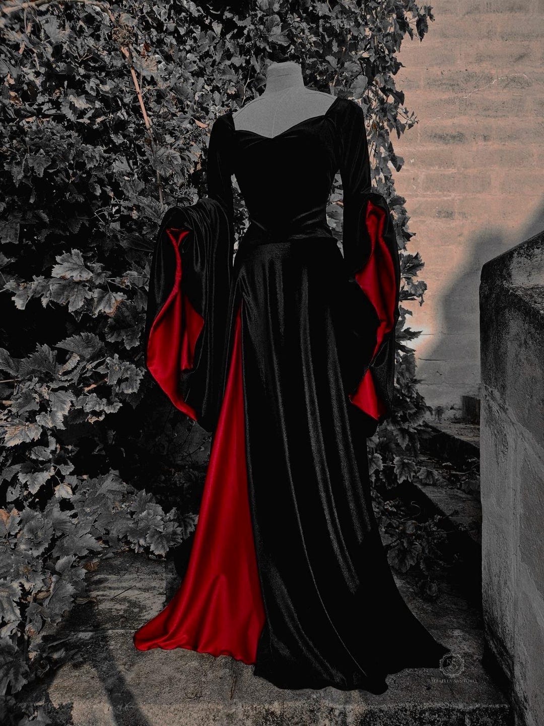 Gothic Velvet Witch Dress, Black Velvet Angel Sleeve Gown With Crimson  Lining, Gothic Tv Show Inspired Costume, Halloween Evening Dress - Etsy