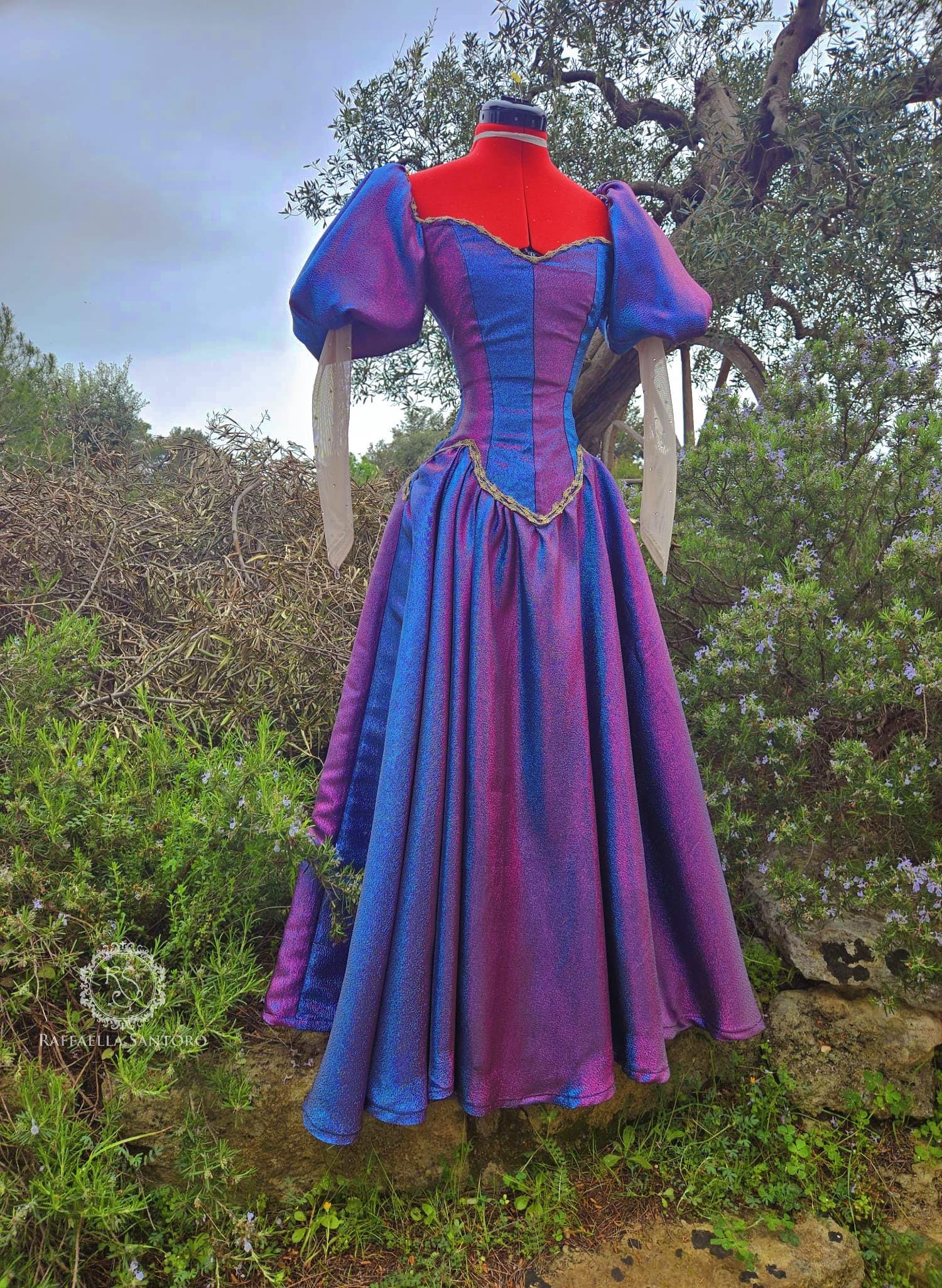 Sleeping beauty changing color inspired dress, princesscore prom dress, romantic dress with puffy sleeves, medieval fantasy wedding dress Sleeping beauty changing color inspired dress, princesscore prom dress, romantic dress with puffy sleeves, medieval fantasy wedding dress