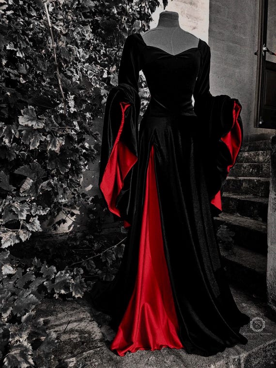 Buy Gothic Velvet Witch Dress, Black Velvet Angel Sleeve Gown With Crimson  Lining, Gothic Tv Show Inspired Costume, Halloween Evening Dress Online in  India - Etsy