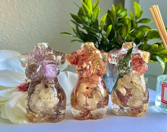 Mom to Be Floral Goddess | Resin Statue | Gold Leaf | Goddess | Baby Shower Gift | New Baby Gift | Unique Gifts | Handmade | Mother’s Day