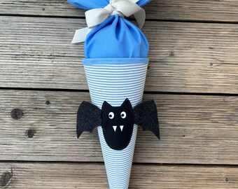 Sibling bag “Bat”