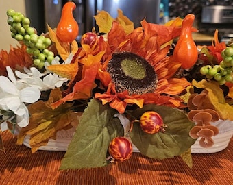 Fall Centerpiece, Sunflower Flower Arrangement, Fall Harvest Centerpiece, Table Decor