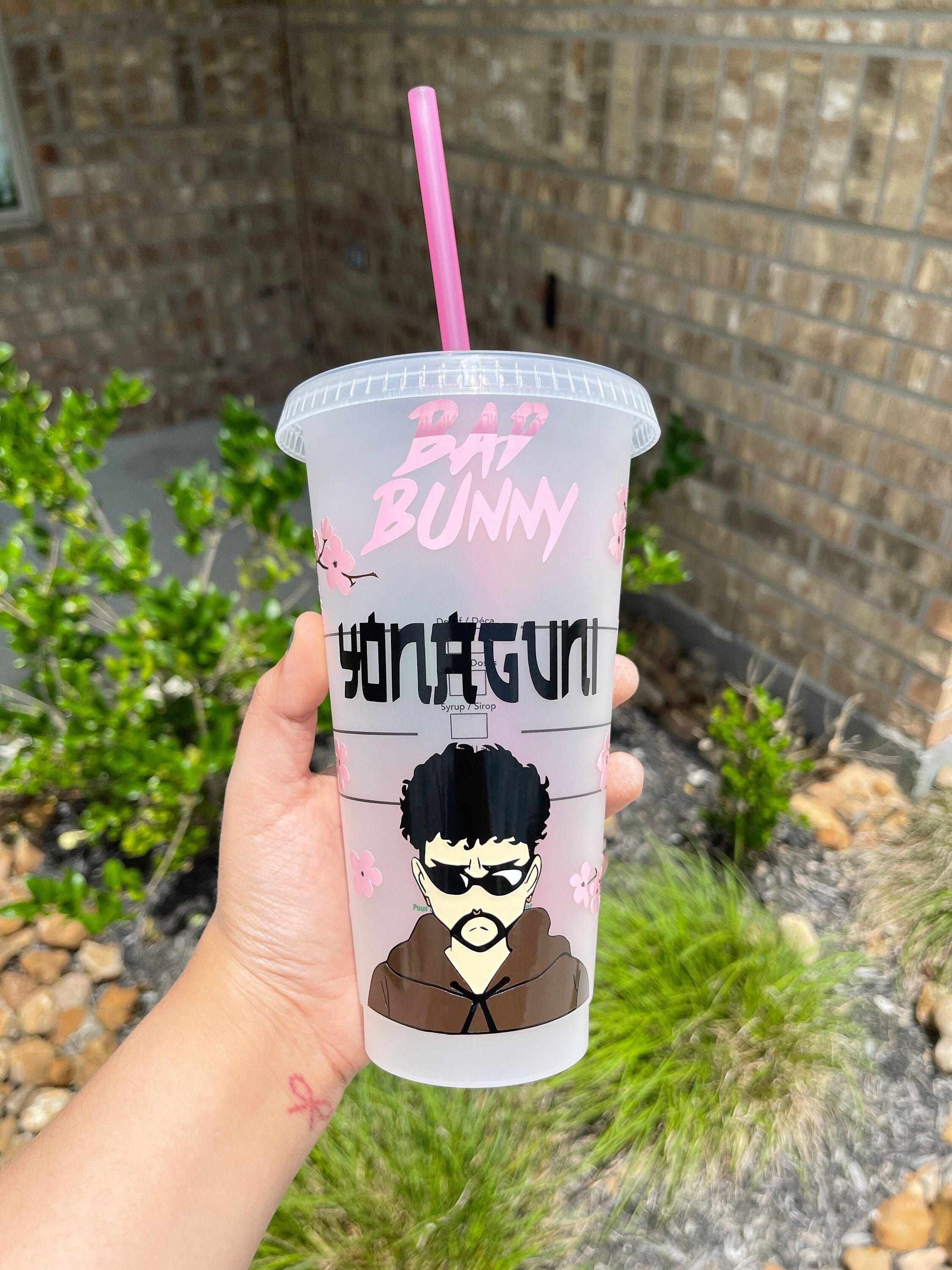 Yonaguni Bad Bunny Cherry Blossom Venti Cold Cup