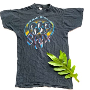 Vintage 1979 Styx The Grand Decathlon Tour T Shirt size M (W 17 x L 26)