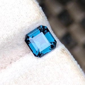 Cobalt Spinel Gemstone: 1.08 Carat Octagon Cut, Tanzania