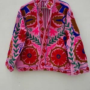 Pink Suzani Embroidery Short Jacket, Velvet Suzani Jacket, Winter Wear Jacket Coat, Women&#39;s Coat, Suzani Jacket, Suzani Robe, Gift For Her