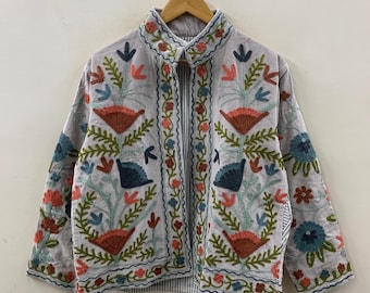 Casaco Suzani de veludo feito à mão, estilo boho vintage com bordado floral | Presente para ela