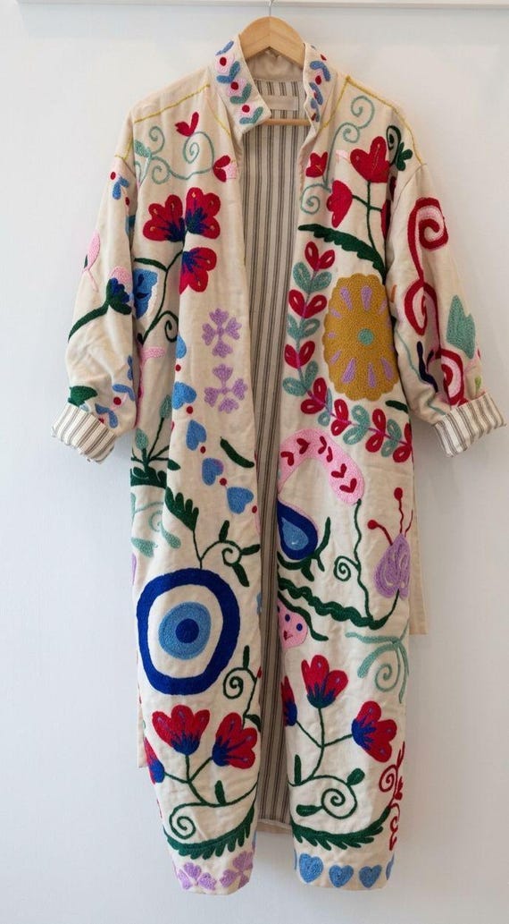 White Velvet Embroidery Suzani  Kimono Robe | Lightweight Boho Cover Up | Winter Velvet Suzani Jacket  | Handmade Lounge Wear Casual Kimono