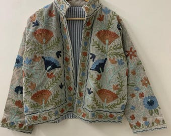 Jaqueta Suzani de veludo | Casaco boho floral bordado à mão | Presente para ela