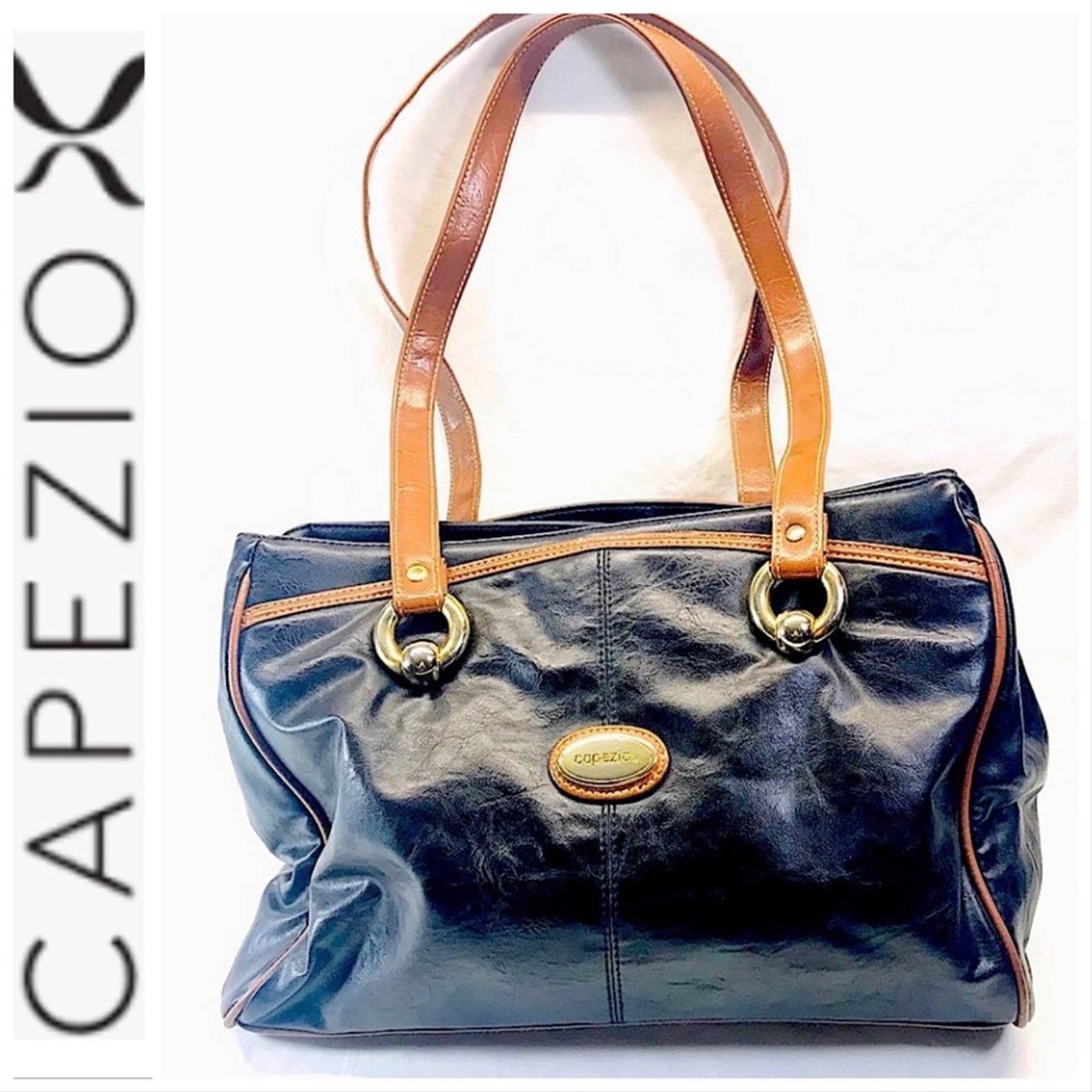 Chloé - Authenticated C Handbag - Leather Navy Plain for Women, Never Worn