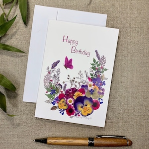 | de cartes de fleurs pressées Joyeux anniversaire Papillon