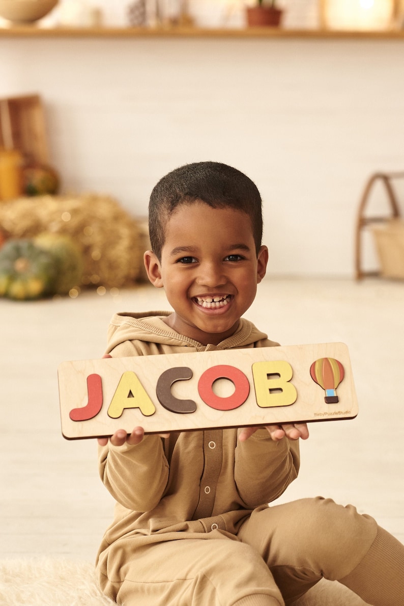 Personaliseer decorcadeaus voor kinderen, houten persoonlijke puzzel Montessori speelgoed voor kinderen, cadeau voor kinderkamer decor voor jongens en meisjes afbeelding 1