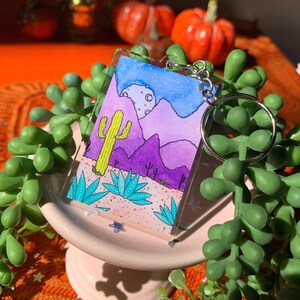 A Desert&#39;s Eve Keychain
