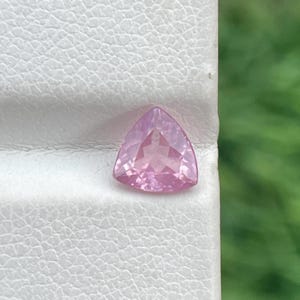Natural Pink Spinel Trillion Cut Loose Gemstone for Jewelry Making 5.9x5.9MM 0.81 Carat