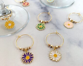 Wine Glass Charms—Gold Daisy Flower Charms in Assorted Colors (Set of 7)