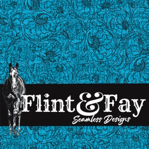 Op de afbeelding: Een zwart-witte illustratie van een paard dat rent op een blauwe achtergrond met een bloemenpatroon. De tekst "Flint & Fay Seamless Designs" wordt weergegeven op een zwarte banner.