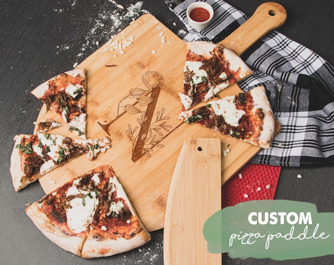 Personalized Bamboo Pizza Peel with Cutter | Custom Engraved Pizza Board