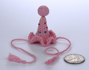 Crochet Snake Birthday Hat: Miniature Party Hat for Reptiles