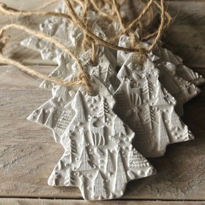 Set of 10 - Textured White Christmas Tree Clay Decoration Ornament Gift Present