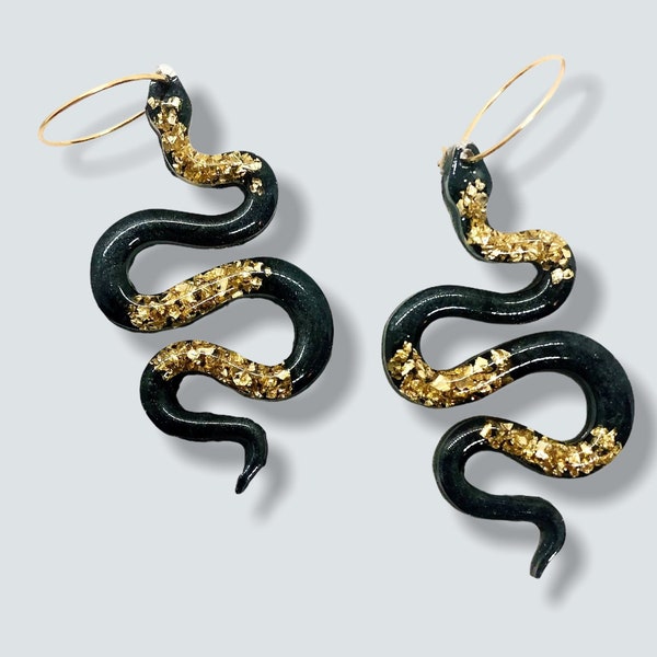 Snake hoop earrings in black and gold, Elegant viper hoop dangling statement earrings, Black and gold resin ouroboros