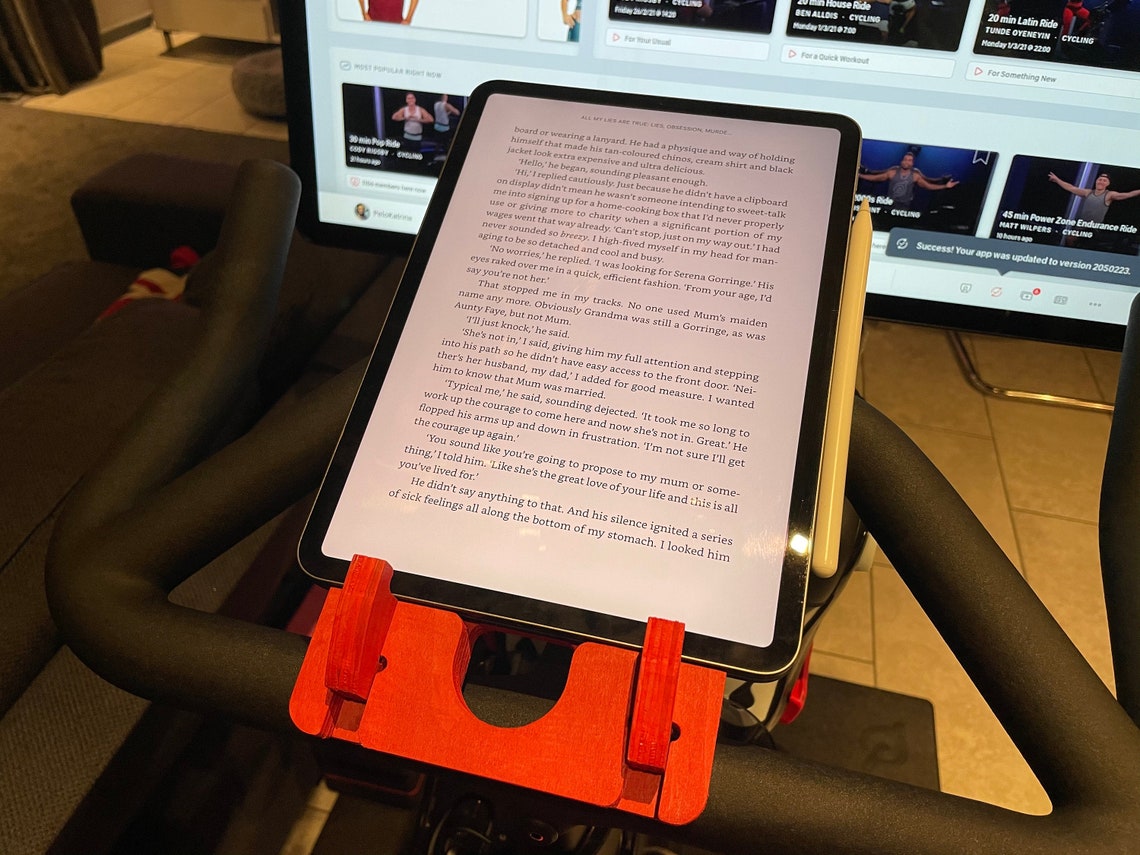 laptop stand for peloton