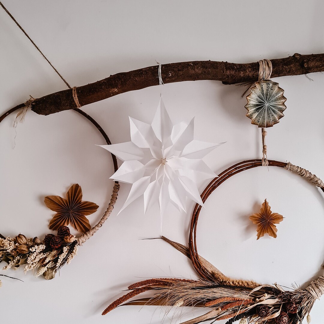 Large White Paper Christmas Star Wall or Window Hanging Decoration With ...