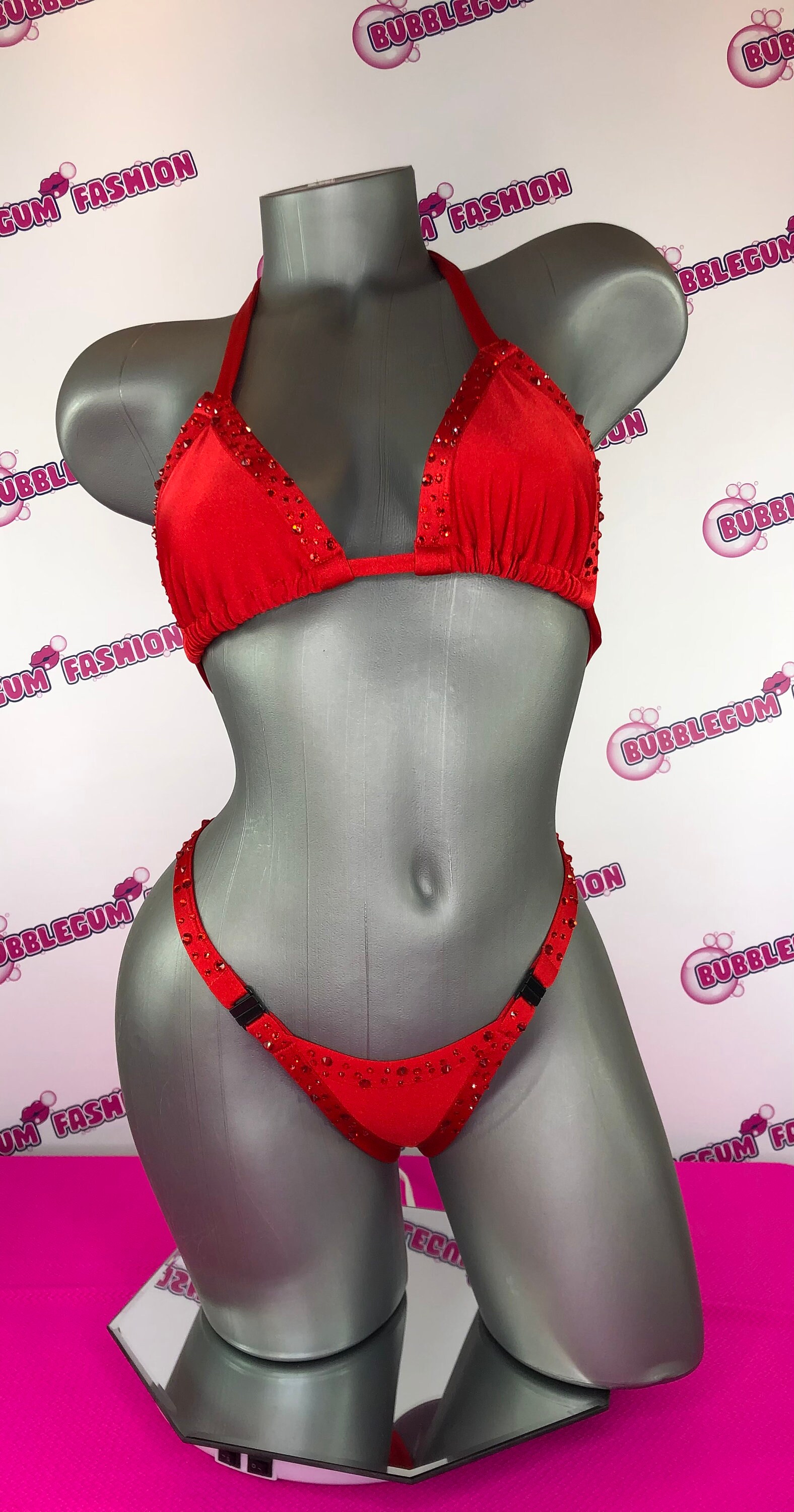 Tanga Pequeña Con Tiras Finas Y Encaje De Malla De Palmeras Rie