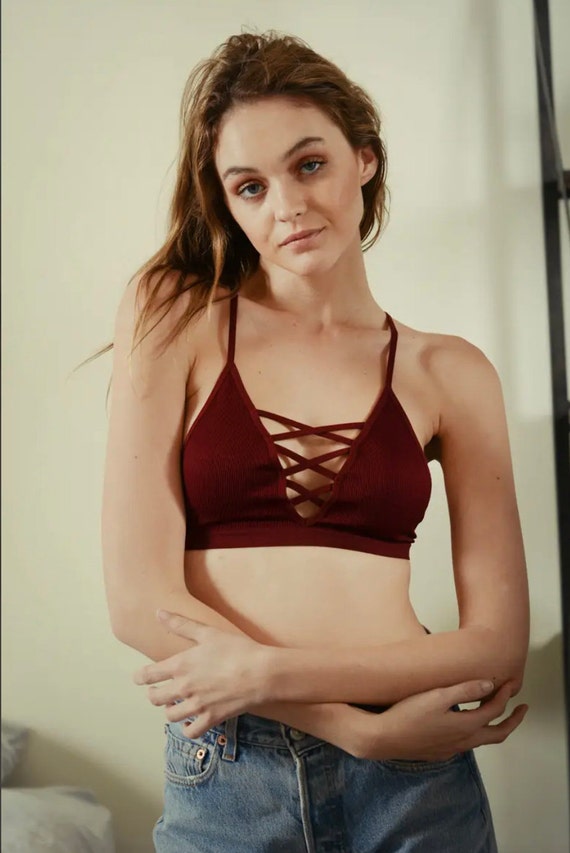 Seamless Lace up Racer Back Bralette 