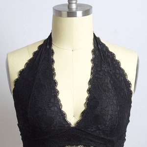Plus Size Lace Halter Bralette – Feminine, Supportive & Comfortable