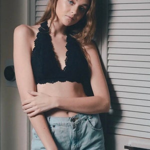 Floral Galloon Lace Halter Bralette - Back Hook Closure